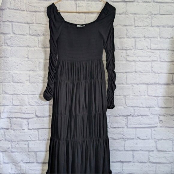 La Ligne Mariella Maxi Dress XS NEW Black Tiered Jersey Smocked Long Sleeve - Picture 3 of 8